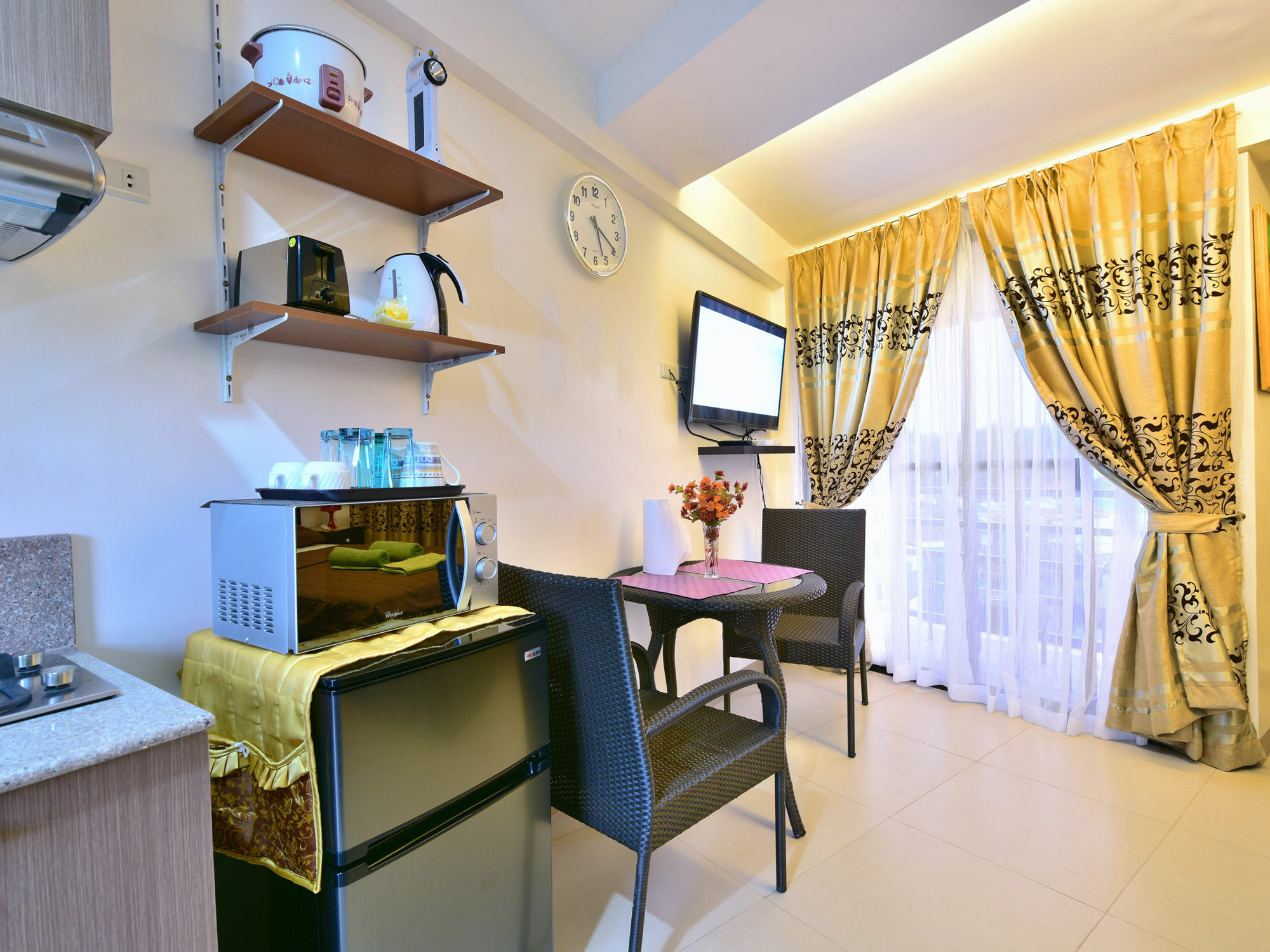 Anahaw Apartments Whitebeach Manoc-Manoc Esterno foto